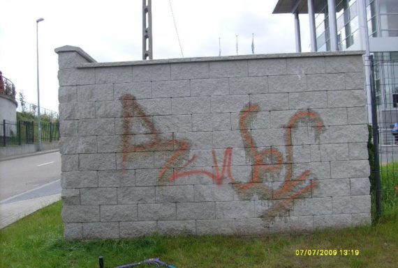 Usuwanie graffiti - 10 - 2