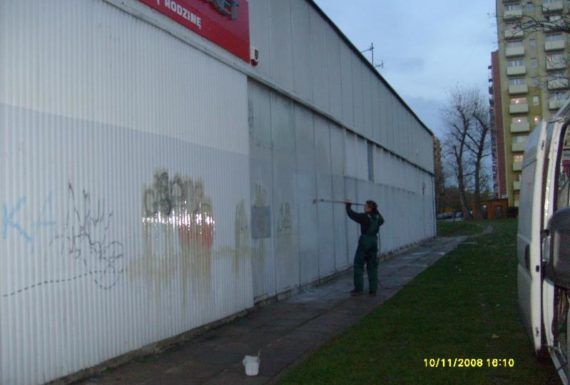 Usuwanie graffiti - 8 - 9